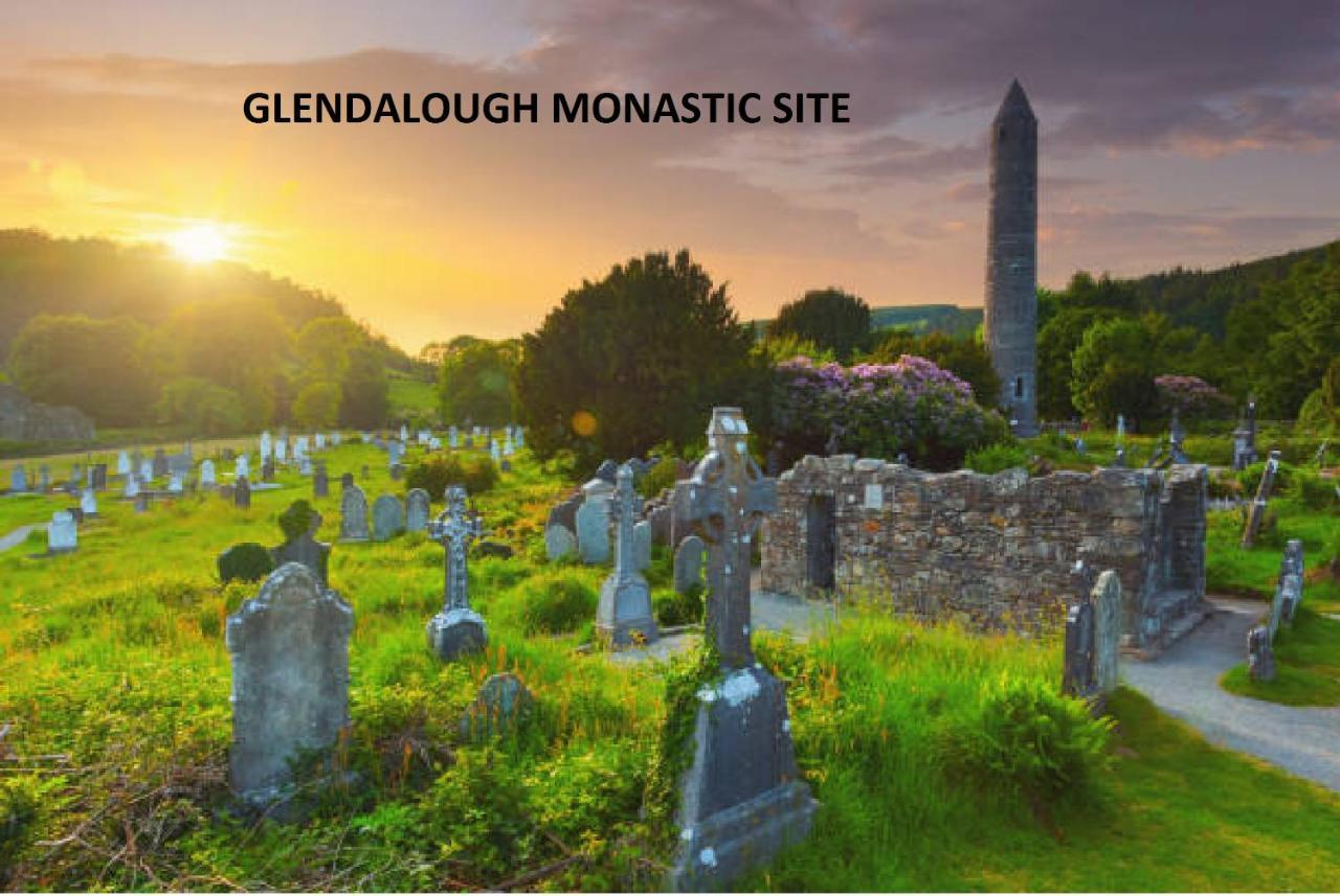 Glendalough Scenery Farmhouse Roundwood Kültér fotó