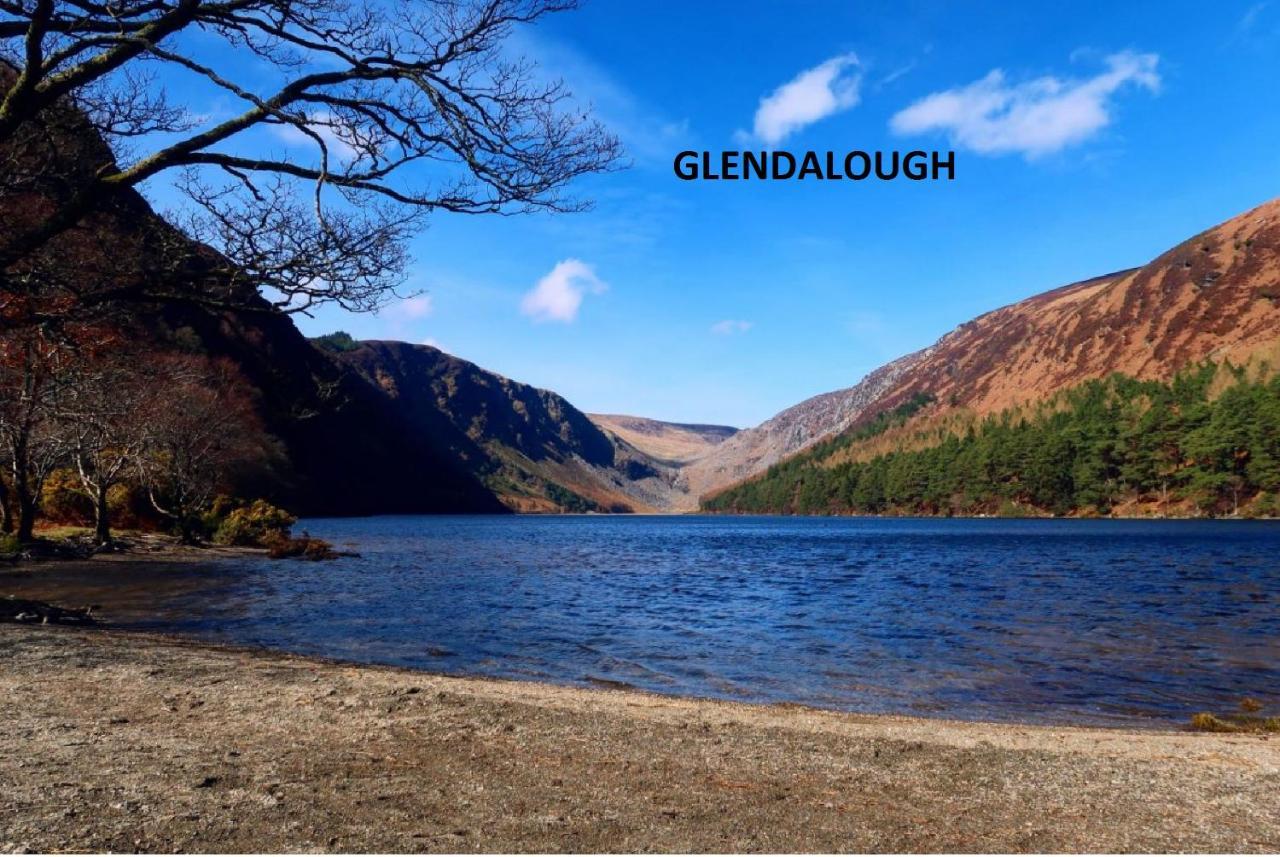 Glendalough Scenery Farmhouse Roundwood Kültér fotó